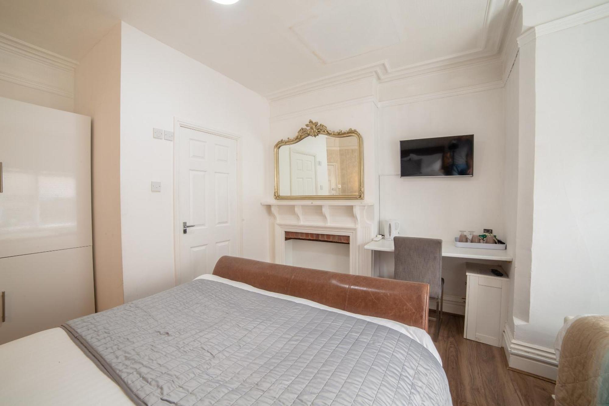 Oyo Lonsdale Guest House Oxford Exterior photo